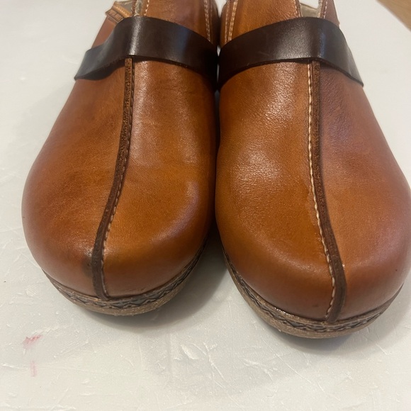PIKOLINOS Women's Brown Leather Mules - Picture 7 of 12